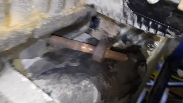 фольцваген т4 ремонт подвески,винты торсионов и их предназначение.