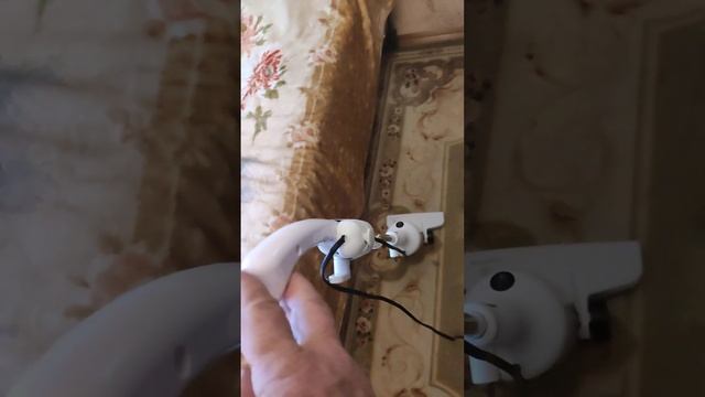 Модернизируем вертикальный пылесос.