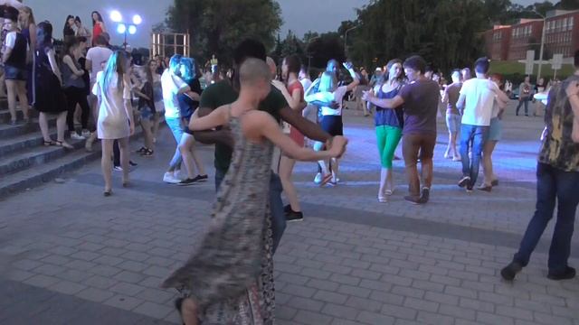 В объятиях танца