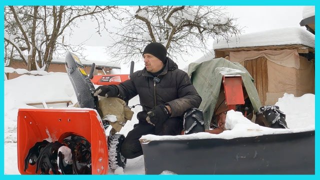 Уже ТРЕВОЖНО, снегопады не прекращаются! Техника ВЫРУЧАЕТ! Деревенские будни!