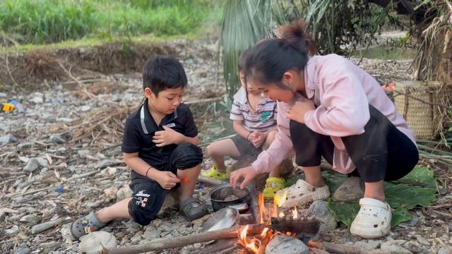 Full Video: 15 days of hardship of a single mother entering a dark life in a terrible place.