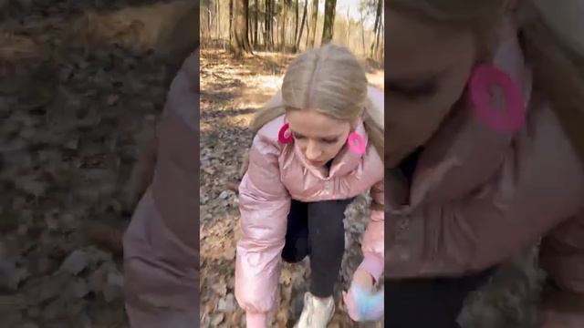 Света и ПРОКЛЯТАЯ КУКЛА преследует в реальной жизни ЗЛО #shorts