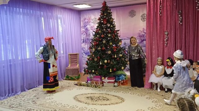 Роль Бабы-яги на утреннике в детском саду
