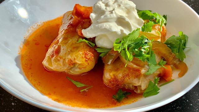 Вкусные домашние голубцы по классическому рецепту.Очень вкусные, сочные и ароматные.