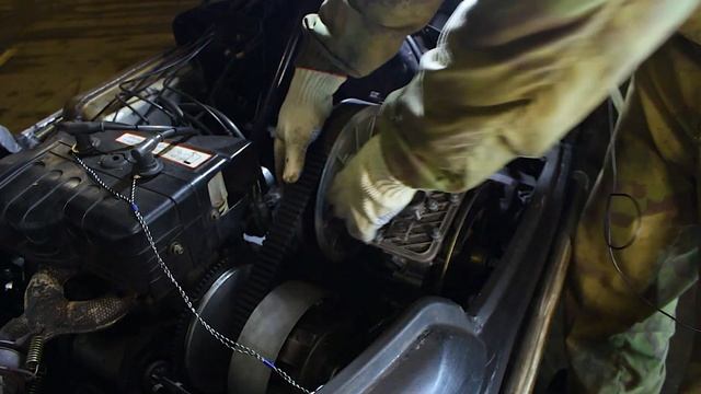 Выставляем Соосность и Меж Осевое расстояние между Вариаторами. Натяжка ремня вариатора)