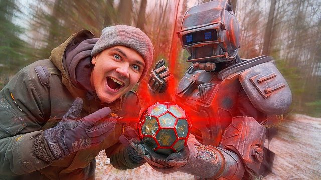 Готовимся к битве роботов! Робот рассказал, как нам уничтожить гигантского робота!