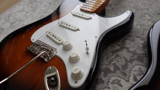 Squier Sonic vs Squier Classic Vibe 50s Stratocaster - Quick Comparison