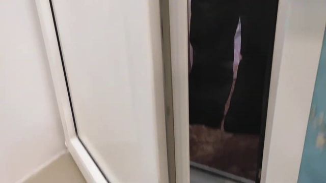 РЕГУЛИРОВКА ПРИЖИМА БАЛКОННОЙ ПЛАСТИКОВОЙ ДВЕРИ И ОКОН ДОМА / В ДОМАШНИХ УСЛОВИЯХ