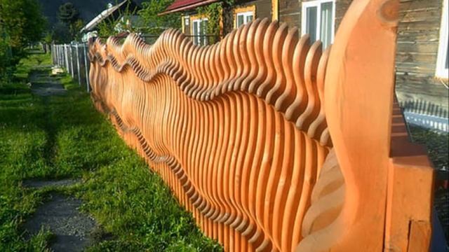 Самые красивые Деревянные ЗАБОРЫ окружающие частные Дома