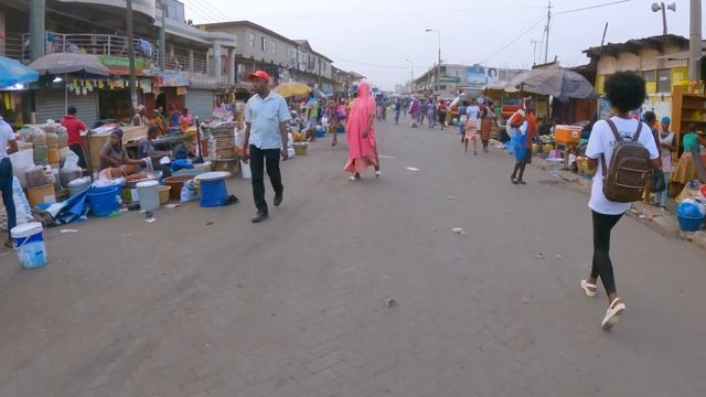 IMMERSIVE AFRICA MARKET CLOSING GHANA ACCRA MAKOLA