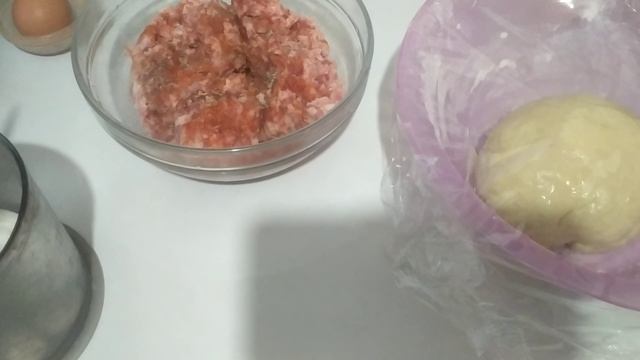 Тесто для пельменей 1:3 Вода яйцо мука