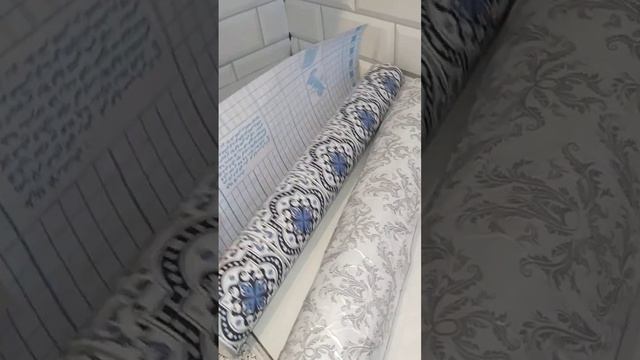 Обзорчик по самоклеющейся пленке!!!