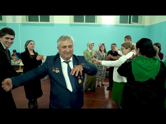 Эльмира Валиева - Я твоя звезда.  60-летие Джамала Нажмудинова - с. Караузек - 06.10.2023 год.