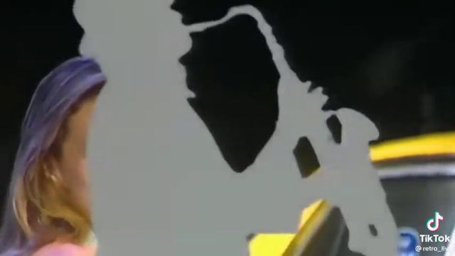 Ванесса Парадиз - Джули такси