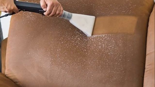 Как почистить мягкую мебель