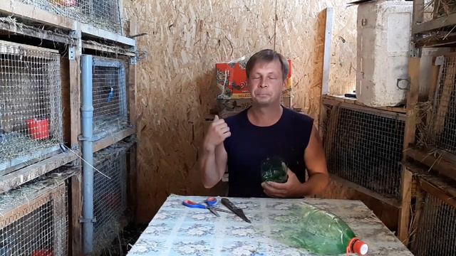 Поилка и кормушка для кроликов за 5 минут.