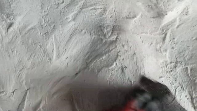 Как сделать декоративную стену имитация скалы из гипсовой штукатурки.