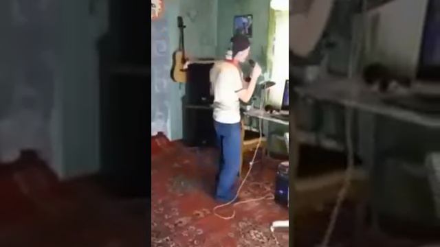 * Разъезжаются дети * Пётр Сотник. /Медленно слеза накатилась/#Разъезжаются #дети ##Медленно #слеза