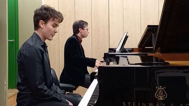 11 ШОПЕН Концерт N2 f-moll op.21 (исп.Алексей Кривоногов и Сергей Арцибашев)