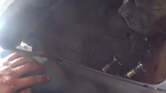 НИВА СГНИЛА( нива шевроле