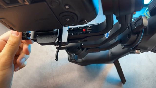 ЛУЧШИЙ СТАБИЛИЗАТОР ДЛЯ КАМЕРЫ ? СТЭДИКАМ FeiyuTech SCORP-C камера Gimbal стабилизатор 3-осевой