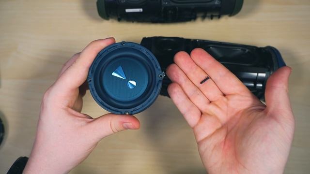 ЧТО внутри JBL CHARGE 5? Разобрал ДВЕ разные версии И ОФИГЕЛ! JBL Charge 5 TL(TT) vs ND