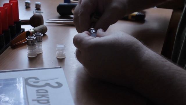 СНАРЯЖАЮ ПАТРОНЫ ПУЛЕЙ ШИРИНСКОГО ШАХМАТОВА
