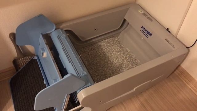 Автоматический лоток для кошек