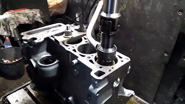 Сборка блока 21214-2123 с коленчатым валом 84,0 мм. и облегчённым и поршнями 82,0 мм.