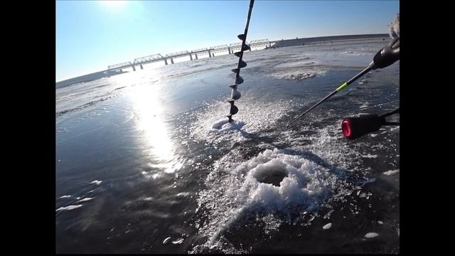 Как ловить щуку в декабре. Способы, на что и места где ловить щуку в декабре.