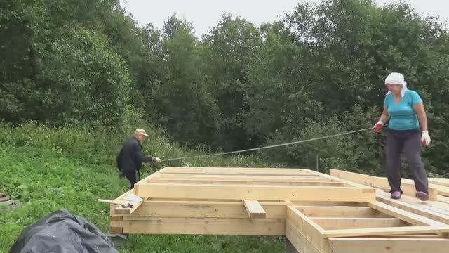 Строим каркасный дом для проживания своими руками (ч. 9). Правильная каркасная стена: процесс сборки