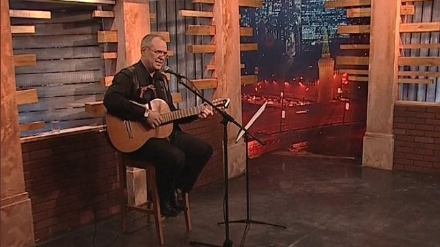 Александр Ефремов