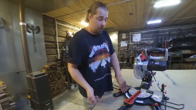 Обзор торцовочной пилы ЗУБР ЗПТ-210-1600 ПЛ