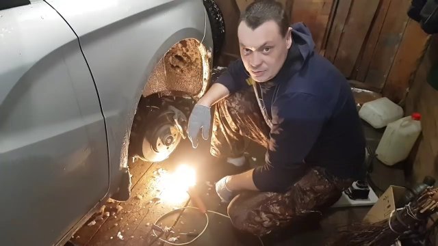 ЛАДА ВЕСТА ЧТО СТУЧИТ В ПЕРЕДНЕЙ ПОДВЕСКЕ?