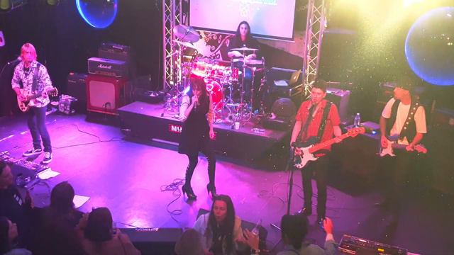 Divinyls - Pleasure And Pain - Temperamentals