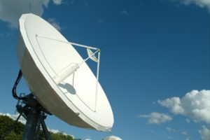 Поставщик услуг спутниковой связи, его решения, особенности