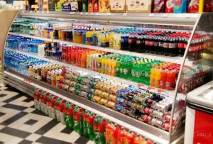 Безалкогольные напитки в магазине